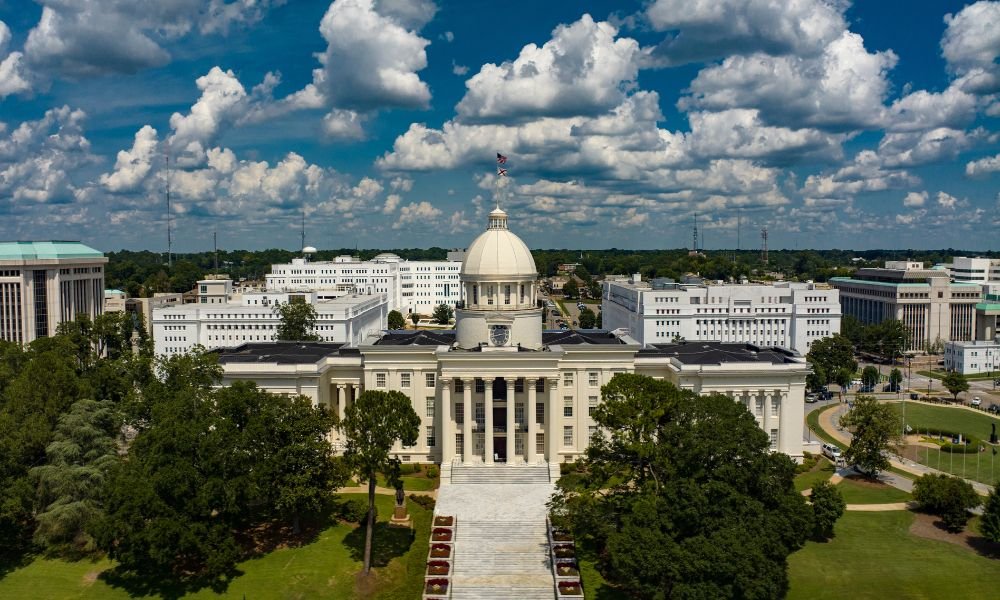 Alabama adopts group capital calculation exemption and limited filing options